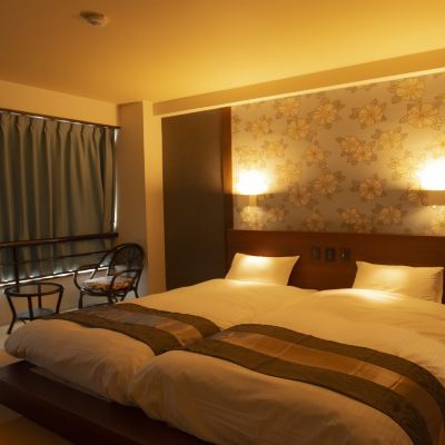 Japanese-Style Room, 8 Tatami Mats [Japanese-Western Room] [Twin Room] [Non-Smoking] [Nightlife View] [Ocean View] ＳＰＡ・ＲＥＳＯＲＴ竜宮の使い クーポン