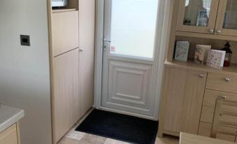 Charming 5-Beds Caravan in Beautiful Seton Sands