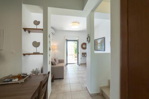 带私人泳池的别墅-阿格诺