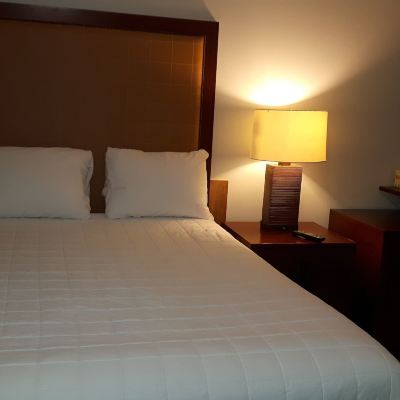 Basic Studio, 1 Bedroom, Refrigerator&Microwave Edgewater Inn Promo Code