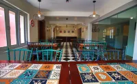 Hotel Marigold with Swimming Pool by SAH