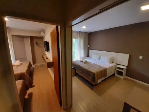 Caravaggio Praia Hotel