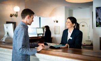 Grand Hotel Tritone - Housity