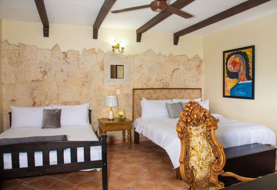 Hotel Doña Elvira - Housity