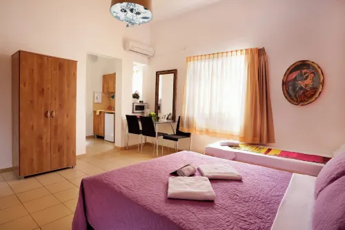 Hotel Loui Talpiot