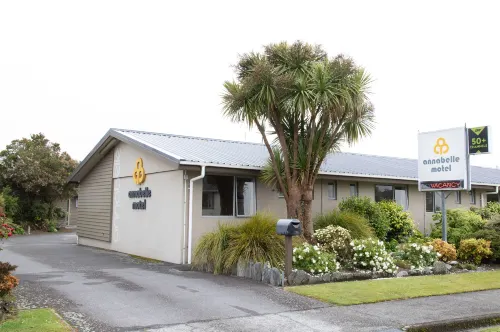 Annabelle Motel