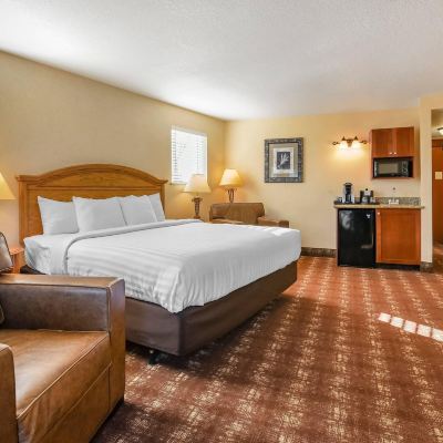 King Suite with SPA Bath-Non-Smoking The Kathryn Riverfront Inn, Ascend Hotel Collection Promo Code