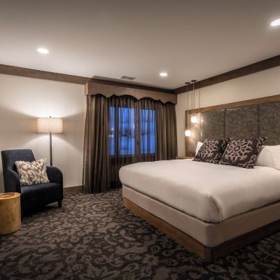 Room, 1 King Bed (Chalet Edelweiss) Boyne Mountain Resort Promo Code