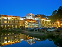 Julong Hotel Hotels in Qingyang
