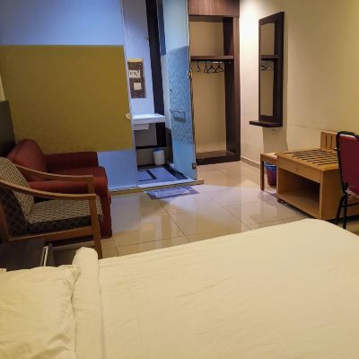 特大床房 禁煙 淡邊中心酒店優惠