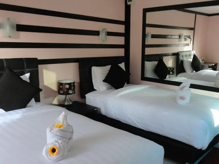 ห้องดีลักซ์สำหรับ 3 ท่าน
