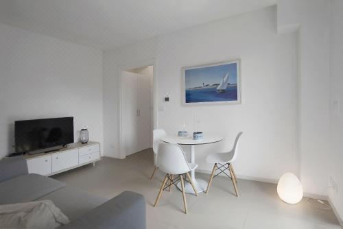 Baseventuno 4 Bilocale Superior One-Bedroom Apartment With Balcony