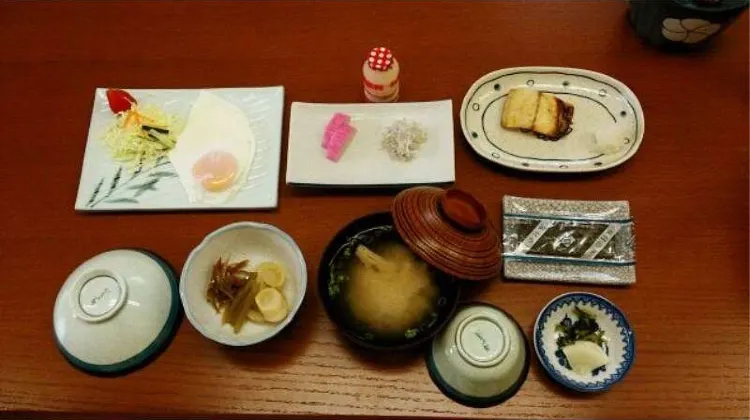 鈴 食事・レストラン