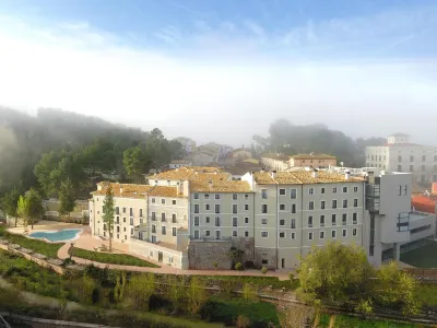 Hotel Balneario Alhama de Aragón Отели в г. 