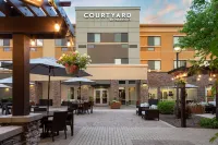 Courtyard Mankato Hotels in 