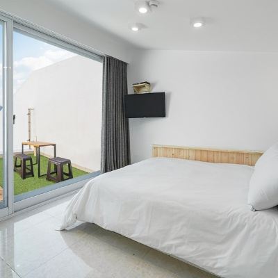 Room 101 (Heated Swimming Pool/SPA/Individual Fire Pit) 거제도 스타마린풀빌라 쿠폰