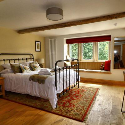 Deluxe King Room The Pickled Pheasant Promo Code