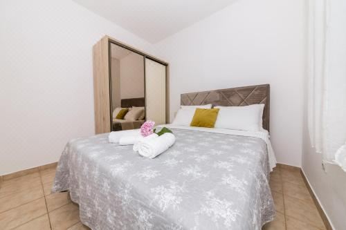 Apartments BatricevicTwo-Bedroom Apartment With Sofa Bed