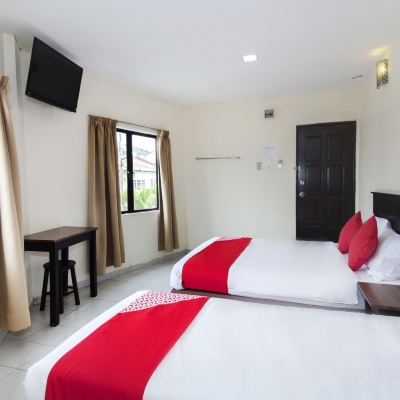 Suite triple Kupon OYO 474 Hotel 91