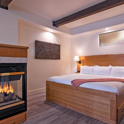 Luxury Studio, 1 King Bed With Sofa Bed, Hot Tub Newpark Resort Promo Code