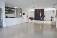 Hotel Adiafa