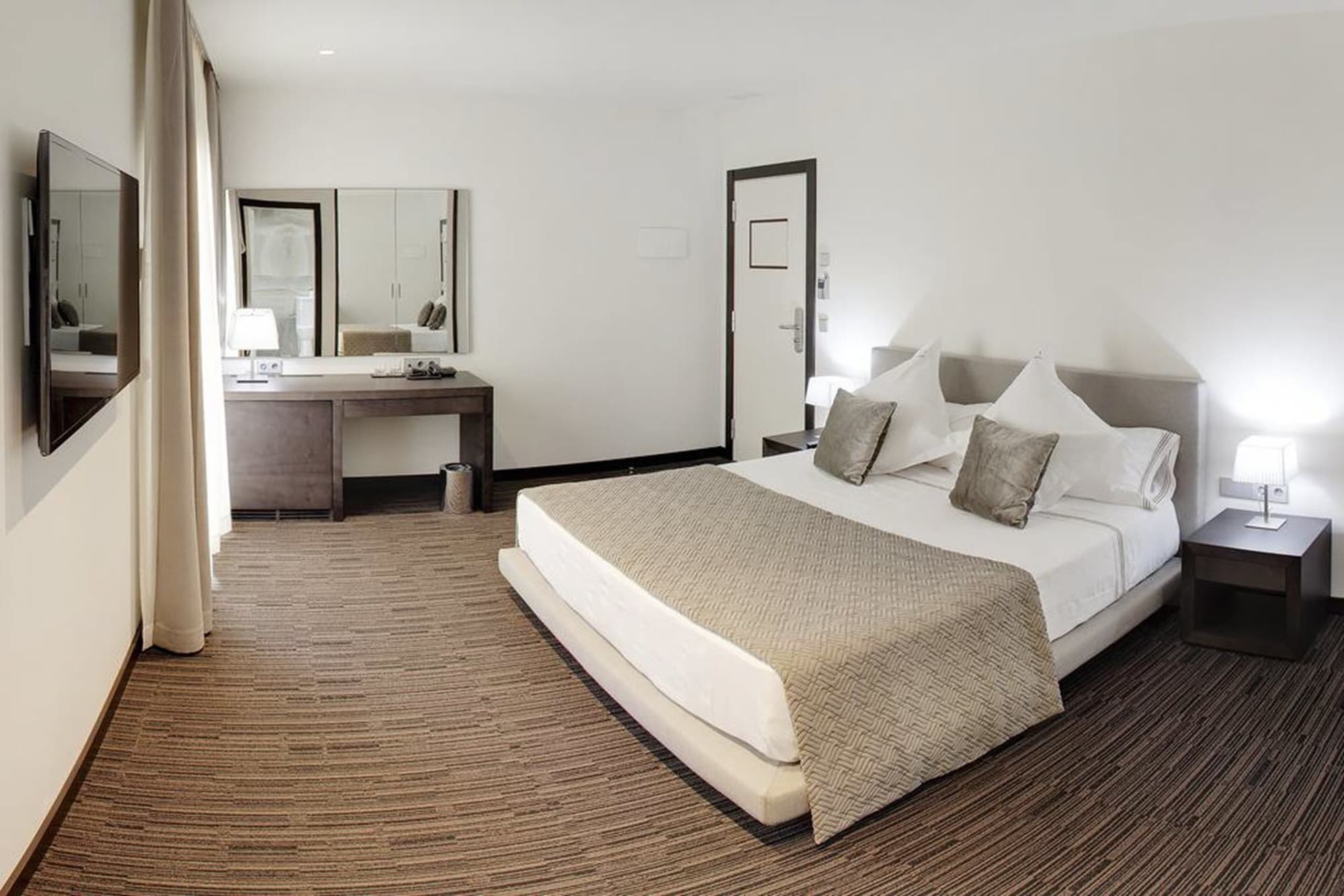 带露台的舒适双人间