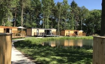 Rowan Boutique Lodge for couples with a dog - Housity