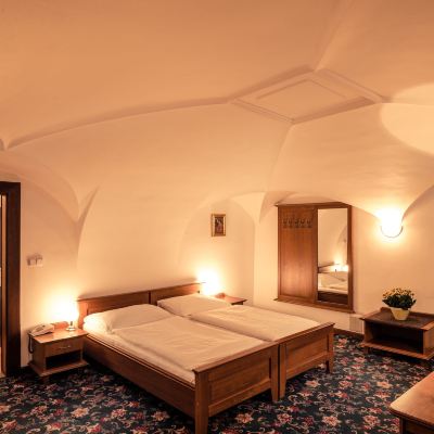 Standard Double Room Gold Promo Code