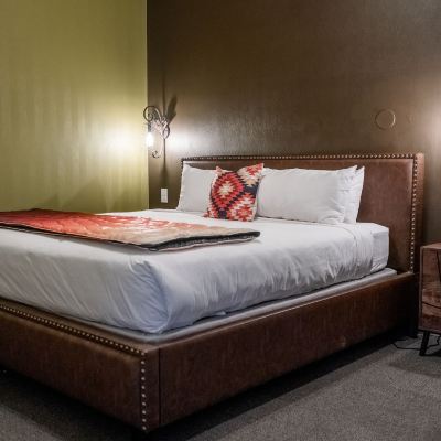 Accessible King Campfire Hotel Promo Code