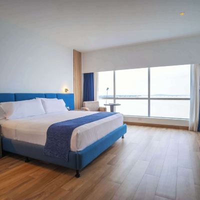 江景商務大床房 瓜亞基爾温德姆酒店優惠