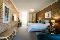 Hara House