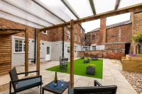 BrickSage Rooms, King's Lynn South Gate Hotel a 