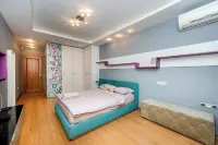 Sofia Luxury 3-Bed Penthouse Apartment Sleeps 6 Hotele w: Studentski Grad
