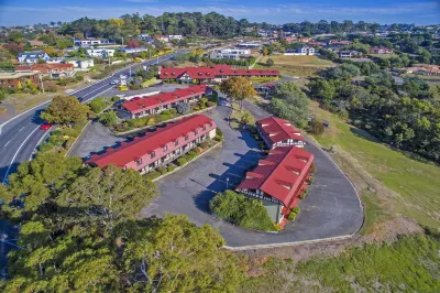 Village Family Motor Inn Hotel di 