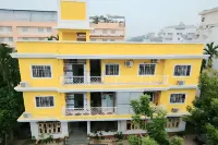 Om Shree Residency Hotels in 