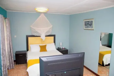 Bonifant Lodge Hotels in 