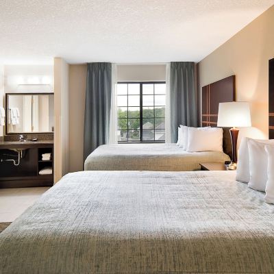 Family Suite Aspen Suites - Rochester Promo Code