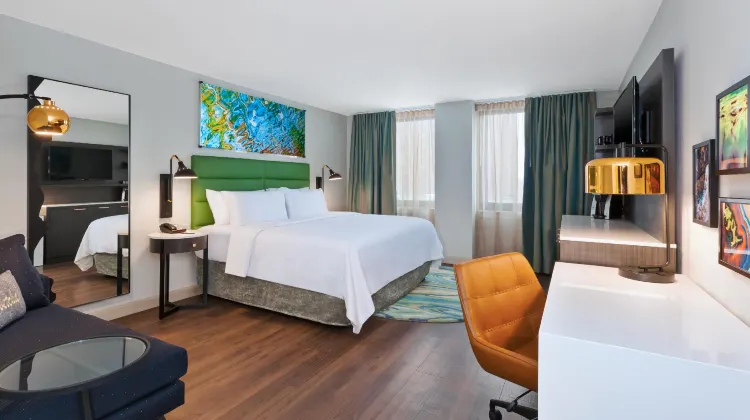 Hotel Indigo Rochester – Mayo Clinic Area Room