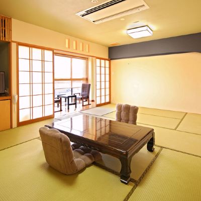 New Wing Japanese-Style Room 21 to 25 Sq M