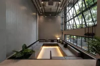 Ex2 Hotel
