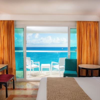 Deluxe Room with Ocean View
