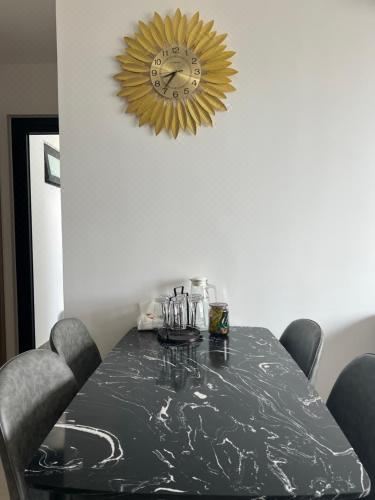 Chi Homestay Nera Garden Hu? Two-Bedroom Apartment