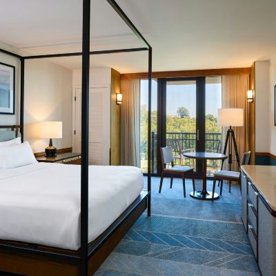 King Room with Balcony and Lake View Merriweather Lakehouse, Autograph Collection Promo Code