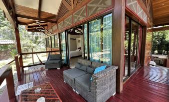 Kenaki Lodge - Housity