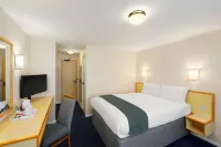 Days Inn by Wyndham Sutton Scotney South Hotels in 