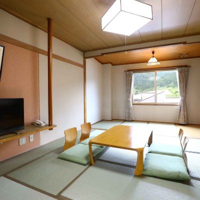 和風ルーム(アネックス棟) 万座温泉 日進舘 クーポン