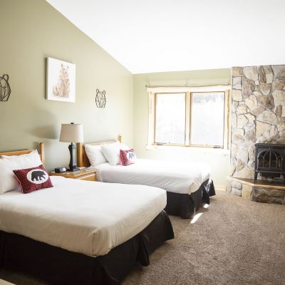 Standard Room, 2 Double Beds Arrowhead Mountain Lodge Promo Code