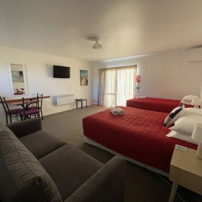 Standard Suite with Mountain View Alpine View Motel Promo Code