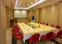فندق تاج المعدة
