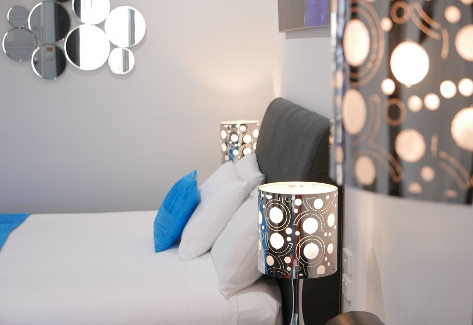 Junction MotelLuxury King Room